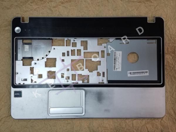 Верхня частина Emachines E440